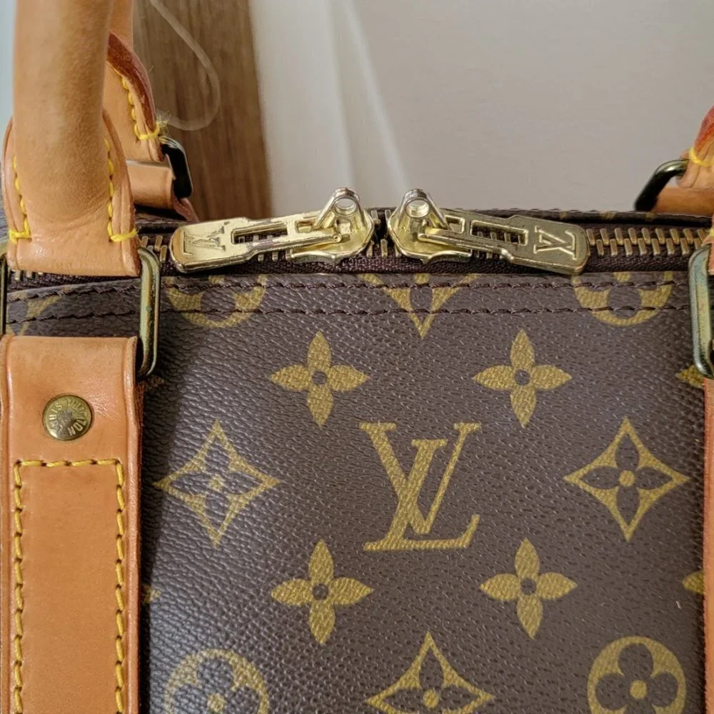 Louis Vuitton Monogram Brown Keepall Bandouliere 55 Travel Bag